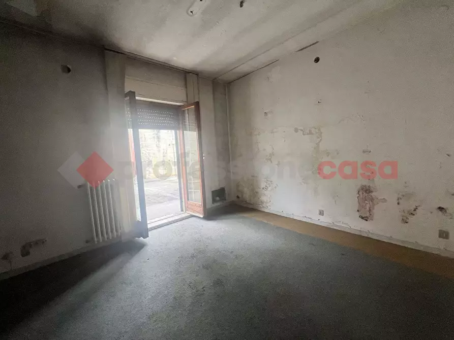 Immagine 27 di Ufficio in vendita  in Via Appia, 123 a Potenza