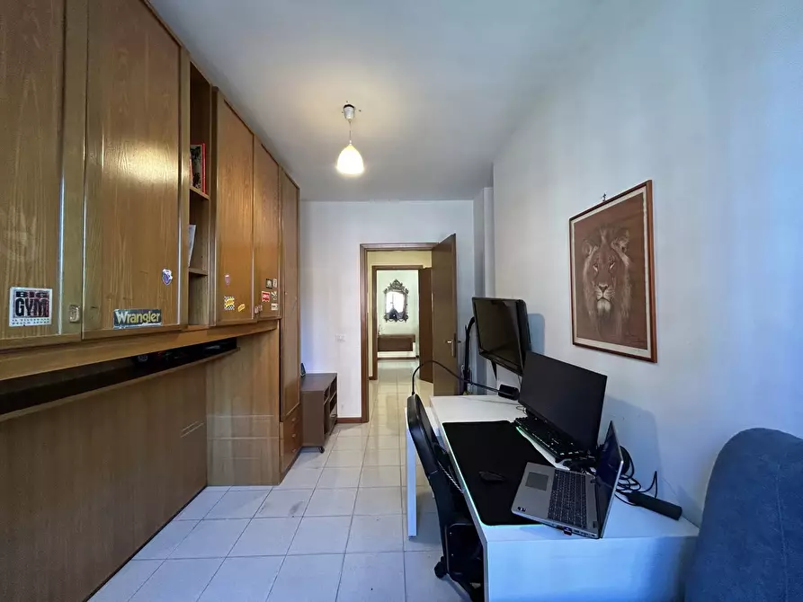 Immagine 26 di Appartamento in vendita  in Via di Decima, 256 a Roma
