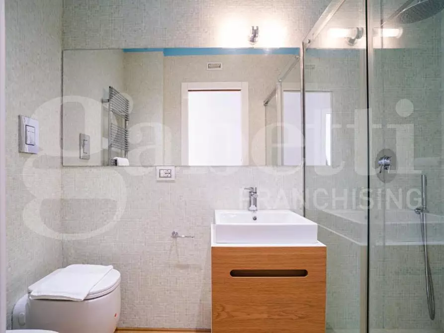 Immagine 14 di Appartamento in affitto  in Via Zara a Trani