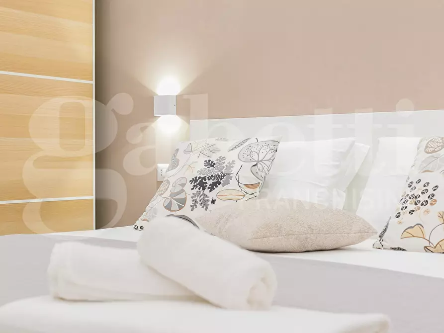 Immagine 21 di Appartamento in vendita  in Via NIZZA a Bari