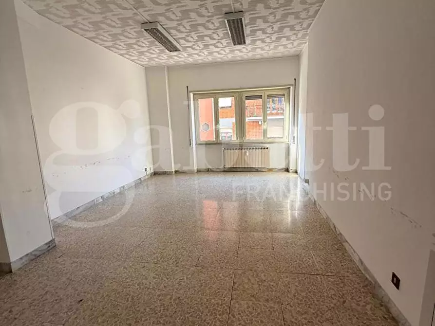 Immagine 22 di Ufficio in vendita  in Via dei salici, 65 a Rieti