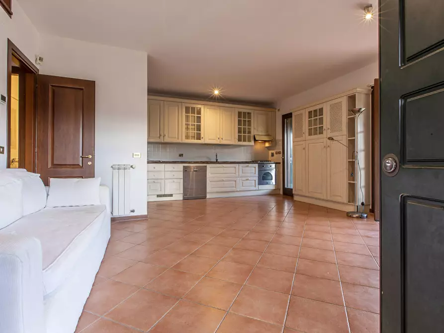 Immagine 3 di Casa quadrifamiliare in vendita  in Via Ermanno Wolf Ferrari, 169 a Roma