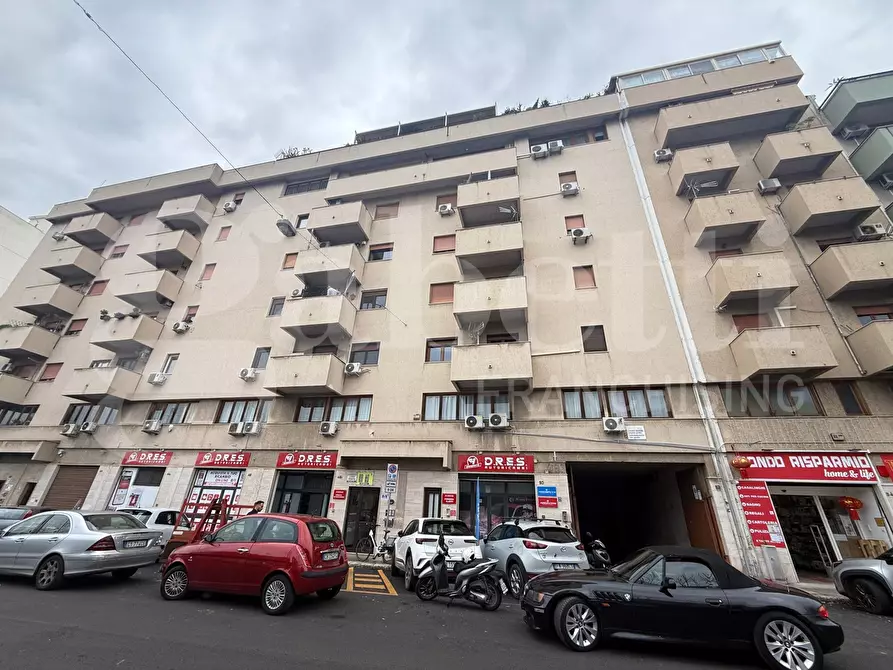 Immagine 3 di Appartamento in vendita  in Via Sampolo a Palermo
