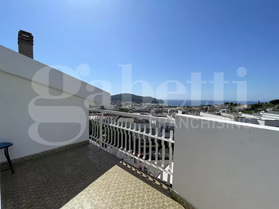 Immagine 33 di Attico in vendita  in Via Cuostile IV trav.Dx, 1 a Gaeta