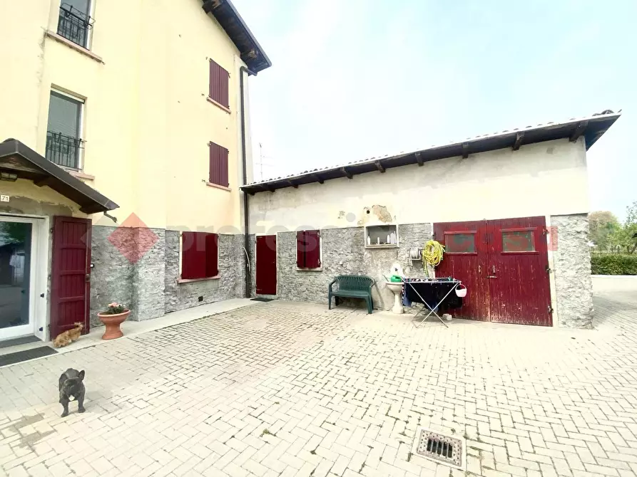 Immagine 7 di Villa in vendita  in Via martiri a Scandiano