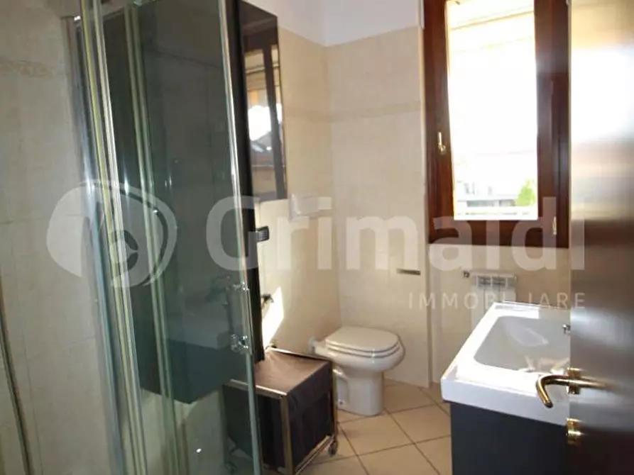 Immagine 11 di Appartamento in vendita  in Via puccini, 2 a Arcore