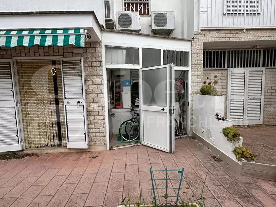 Immagine 16 di Casa indipendente in vendita  in Via del boschetto a Ostuni