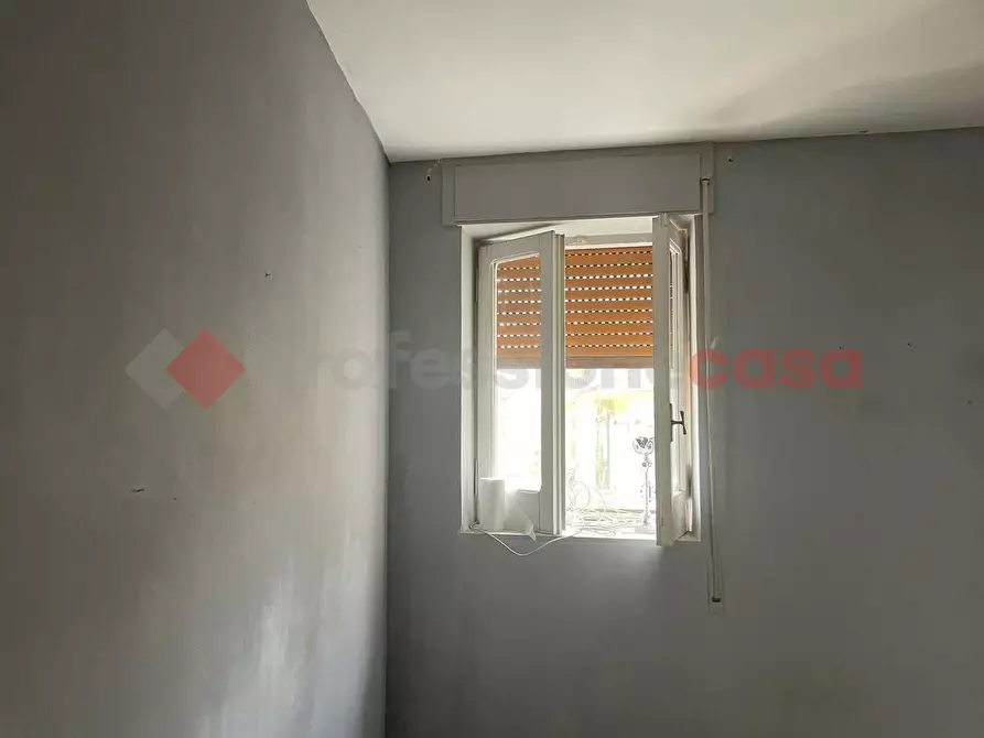 Immagine 3 di Casa indipendente in vendita  in Vico Napoli, snc a Vitulazio