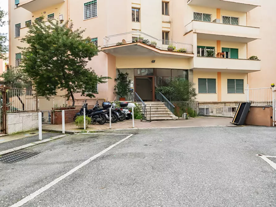 Immagine 3 di Appartamento in vendita  in Via Giuseppe Rosso, SNC a Roma