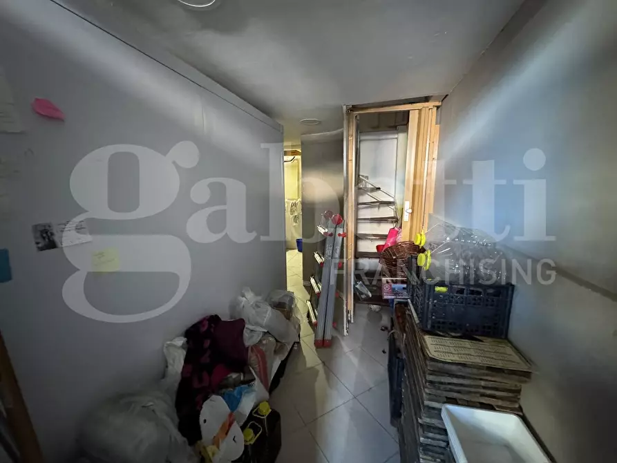 Immagine 8 di Negozio in vendita  in Via nazionale, 320 a Rometta