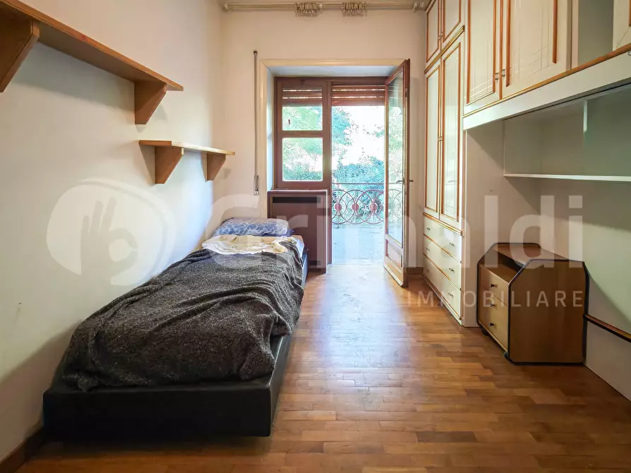 Immagine 21 di Appartamento in vendita  in Via Campodimele, 1 a Roma