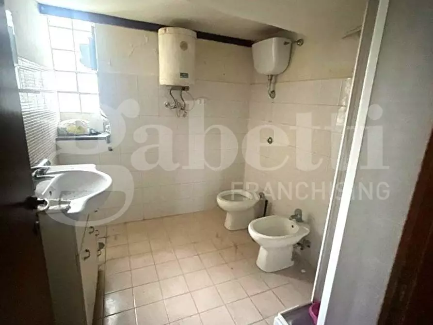 Immagine 3 di Appartamento in vendita  in Corso San Giovanni a Napoli