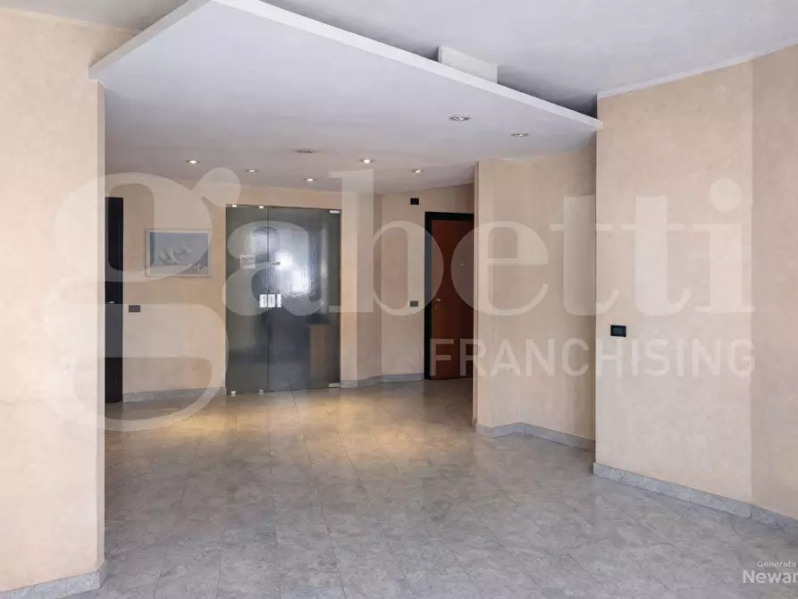 Immagine 2 di Ufficio in affitto  in Corso Padre Lorenzo, 29 a Aosta