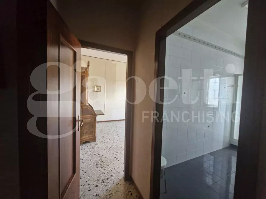 Immagine 4 di Appartamento in vendita  in Via Leandro Alberti a Palermo