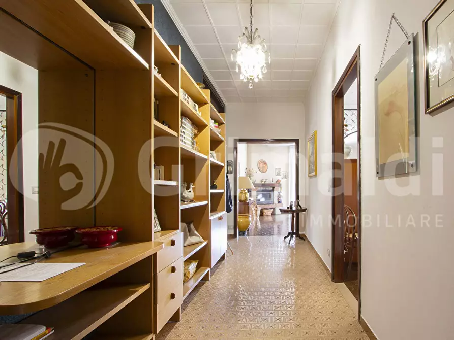 Immagine 5 di Albergo/B&B/Residence in vendita  in Via Besozzo, 12 a Mercallo