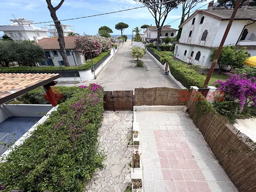 Immagine 31 di Villetta a schiera in vendita  in Via RESIDENCE ANXUR, 45 a Terracina