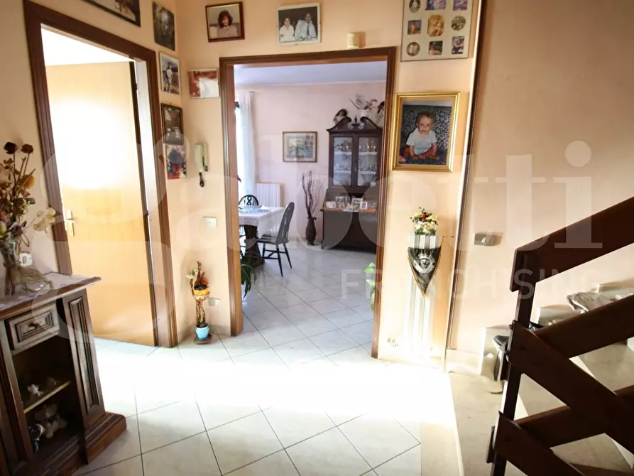 Immagine 23 di Villa in vendita  in Via Pietro Orlandi a Bubbiano