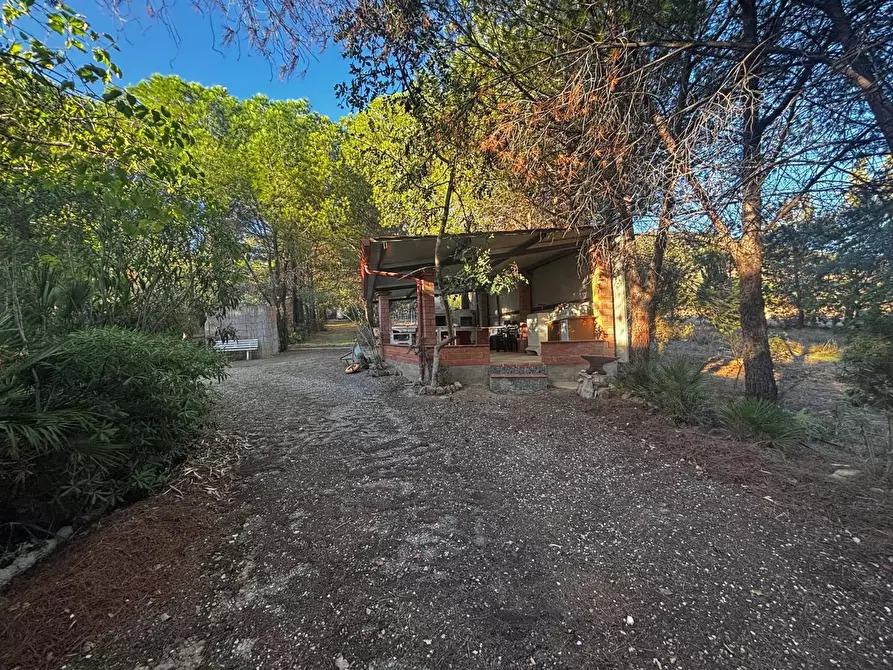 Immagine 2 di Casa trifamiliare in vendita  in LocalitÃ  Perdu Sarigu, snc a Teulada