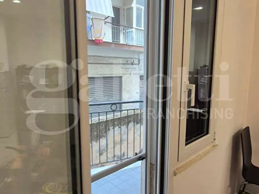 Immagine 14 di Appartamento in vendita  in Via DELLE IV GIORNATE, 37 a Torre Annunziata