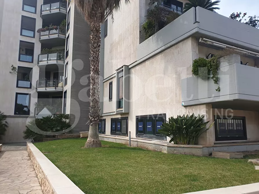 Immagine 4 di Appartamento in vendita  in Via N. Colajanni, 3/A a Bari