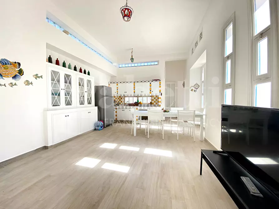 Immagine 4 di Villa in vendita  in Via Dell'oasi, . a Noto