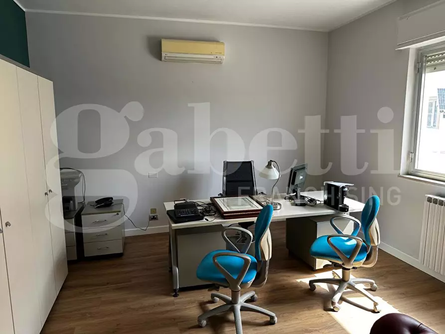 Immagine 26 di Capannone industriale in affitto  in Strada del Carro a Bisceglie