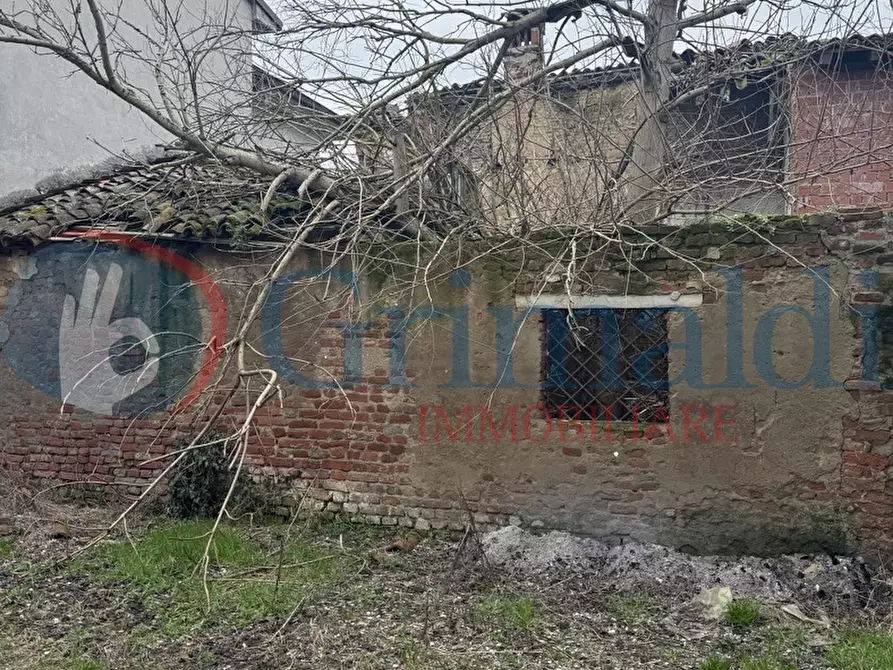 Immagine 3 di Rustico / casale in vendita  in Via VIRTU', 4\6 a Inverno E Monteleone