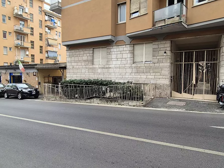 Immagine 26 di Magazzino in vendita  in Via aurelia, 125 a Roma