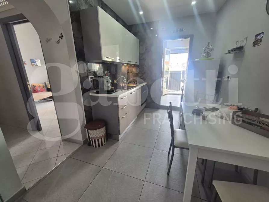 Immagine 3 di Appartamento in vendita  in Via Andrea Cantelmo a Napoli