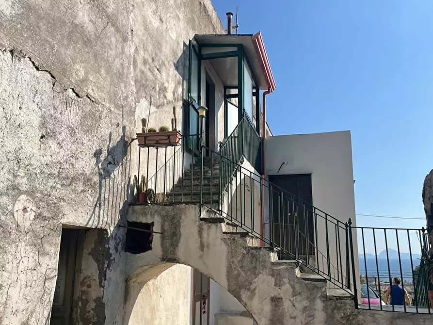 Immagine 2 di Appartamento in vendita  in Via Lazio, 68 a Torre Del Greco