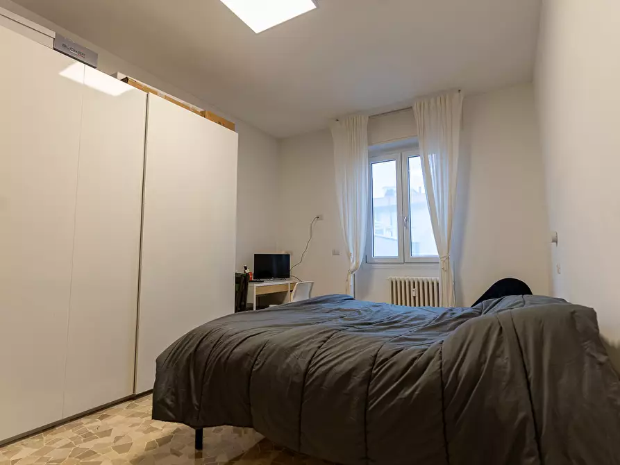Immagine 5 di Appartamento in affitto  in Via costanza a Milano