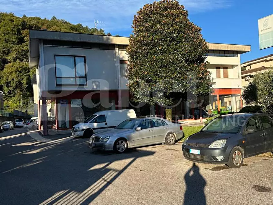 Immagine 5 di Capannone industriale in vendita  in Via Gasdotto, 24-26 a Valdagno