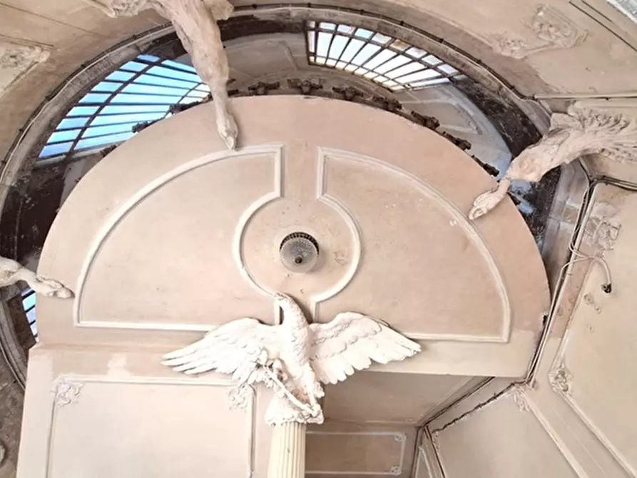Immagine 3 di Appartamento in vendita  in Vico S. Eframo a Napoli