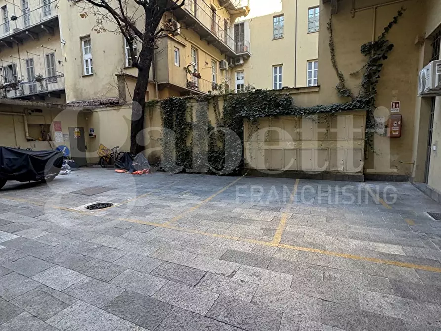 Immagine 6 di Appartamento in vendita  in Via santa chiara, 32 a Torino
