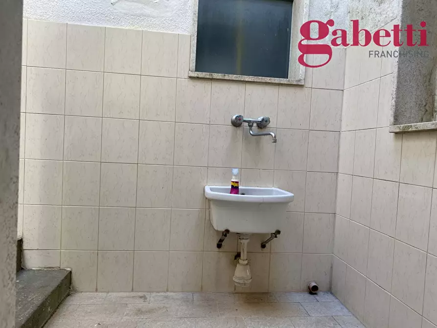 Immagine 7 di Casa indipendente in vendita  in Via stazione a Bagnolo Del Salento