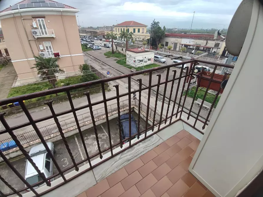 Immagine 9 di Appartamento in vendita  in Via cimarosa a Villa Literno