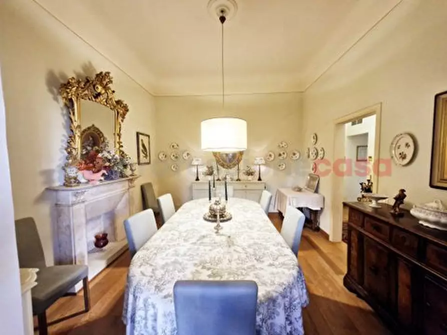 Immagine 3 di Appartamento in vendita  in Via MAMELI, 14 a Firenze