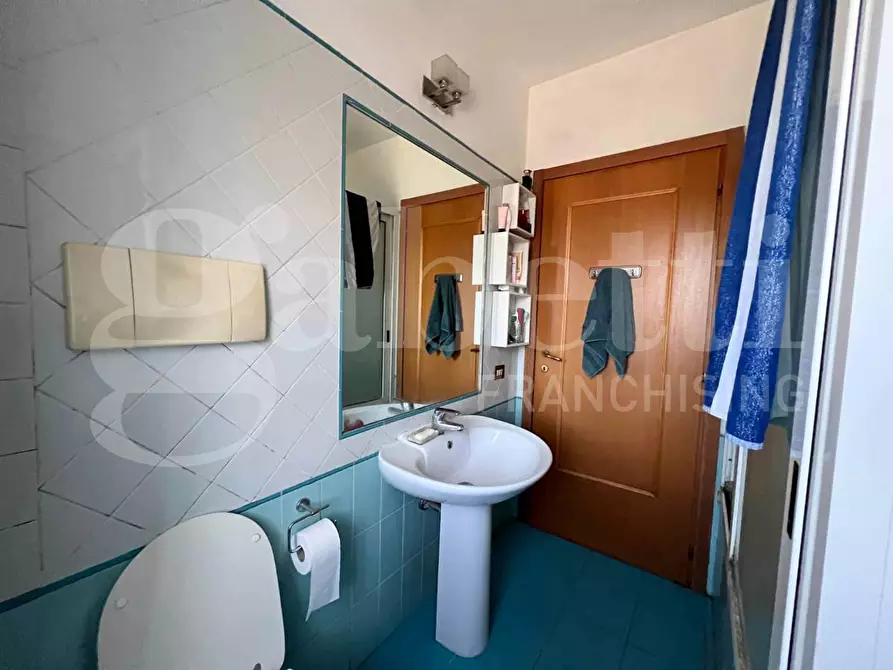 Immagine 27 di Appartamento in vendita  in Via del Fontanile Arenato, 310 a Roma