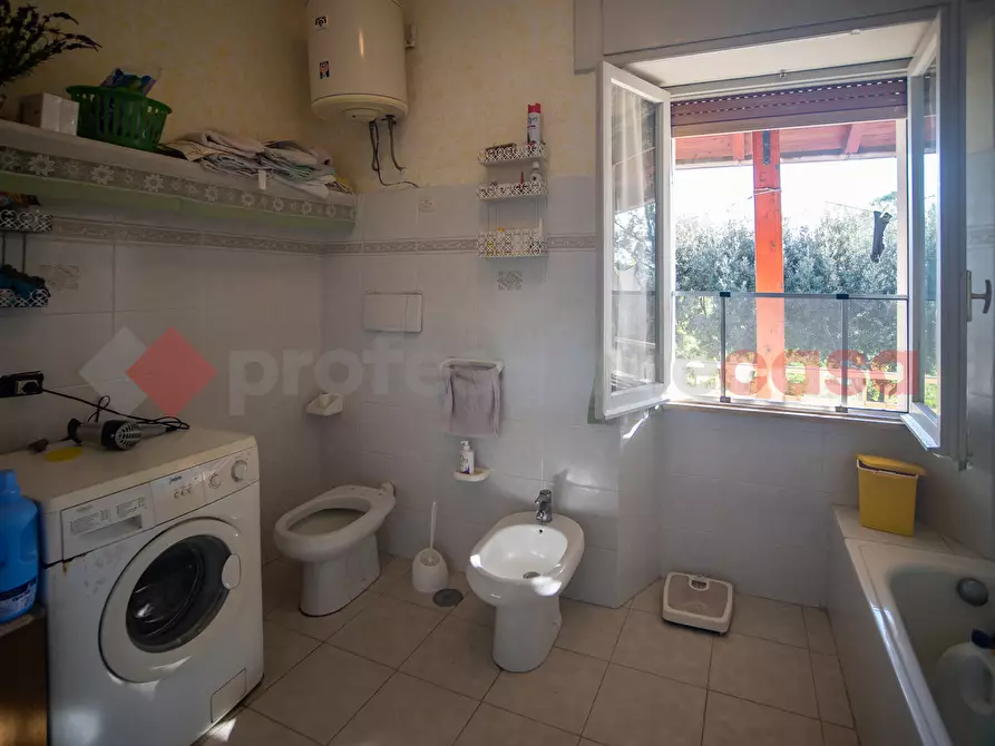 Immagine 19 di Casa indipendente in vendita  in Via PONTE MAGGIORE, 1 a Terracina