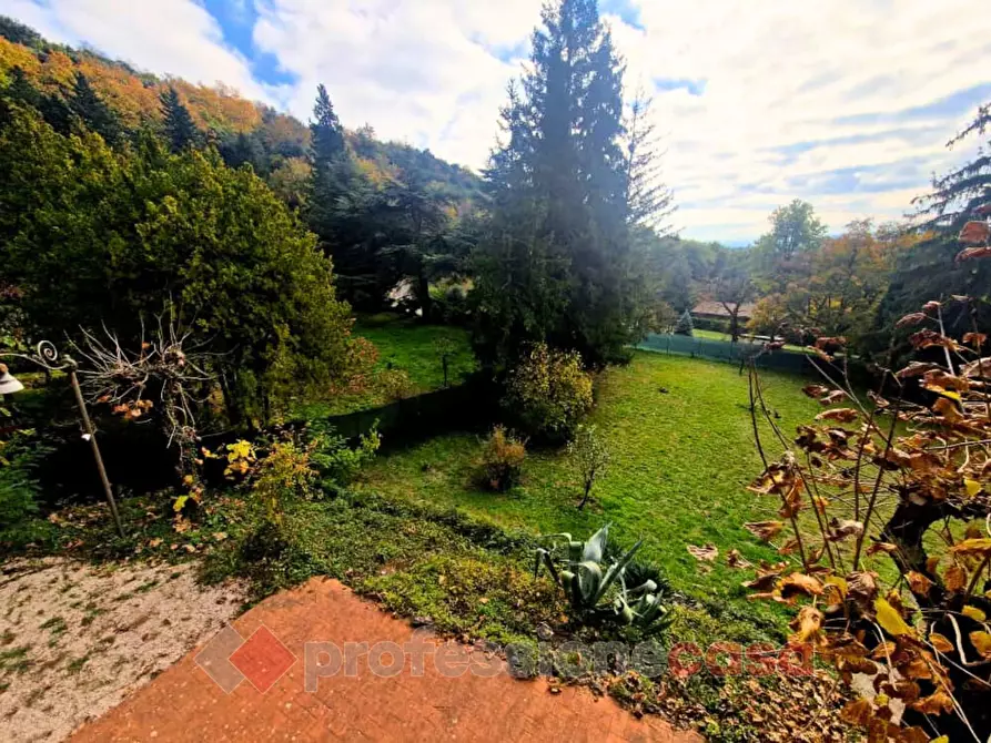 Immagine 23 di Villa in vendita  in Strada Dei Conservoni a Perugia