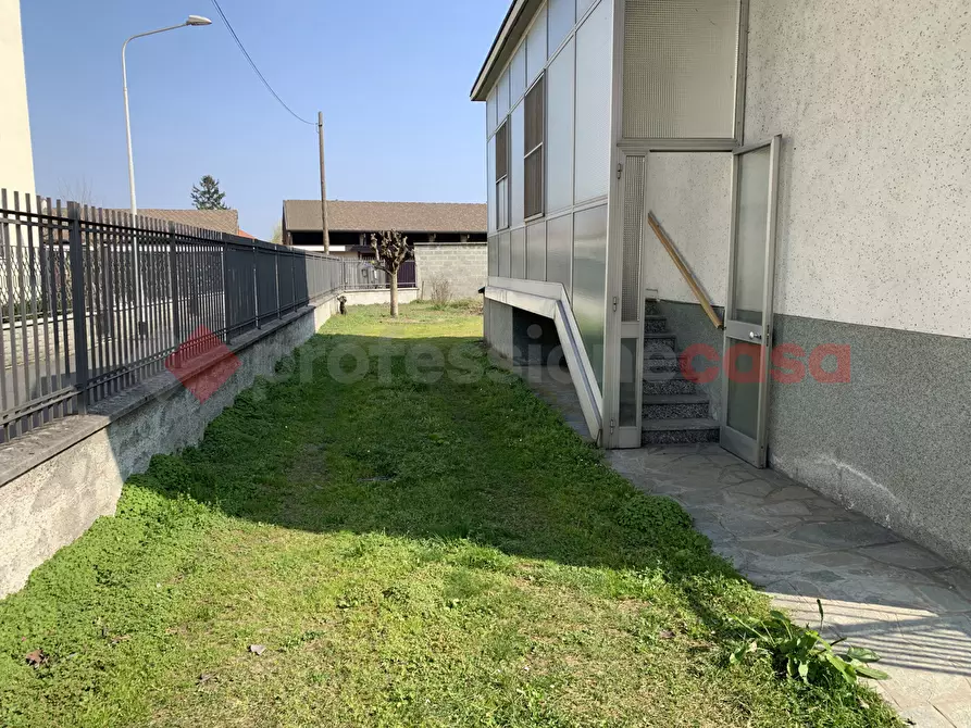 Immagine 2 di Villa in vendita  in Via san francesco, snc a Pieve Emanuele