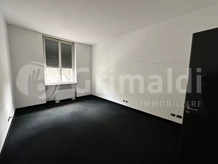 Immagine 16 di Ufficio in affitto  in Via antonio Canova, 19 a Milano