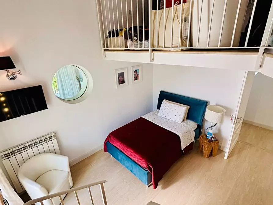 Immagine 17 di Villa in vendita  in Via caranfe a Monte Di Procida