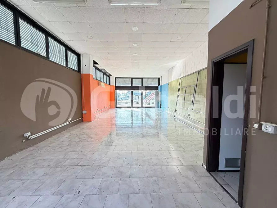 Immagine 18 di Attività commerciale in vendita  in Via Emilia Piacentina, 4 a Castel San Giovanni