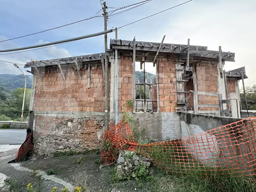 Immagine 6 di Rustico / casale in vendita  in Via cesare moncada, snc a Villafranca Tirrena