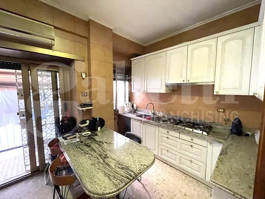 Immagine 8 di Appartamento in vendita  in Via Latina, 45 a Roma