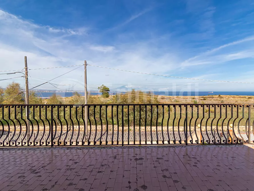 Immagine 21 di Villa in vendita  in Via Franca Maria Gianni, 40 a Siracusa