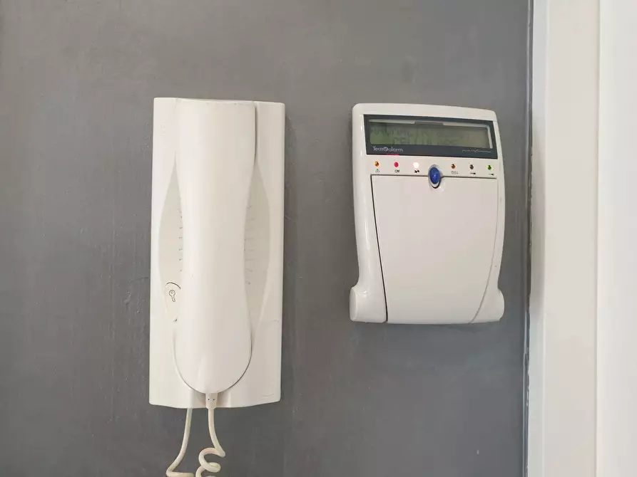 Immagine 27 di Appartamento in vendita  in Via G. FANELLI a Bari