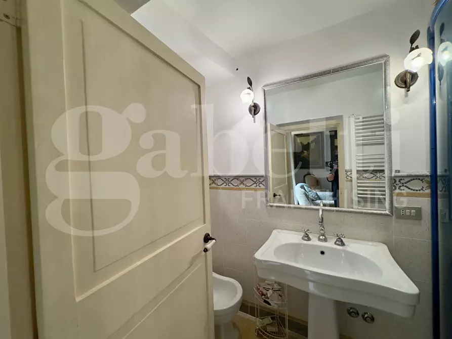 Immagine 26 di Casa indipendente in vendita  in Via Morelli, 3 a Lecce