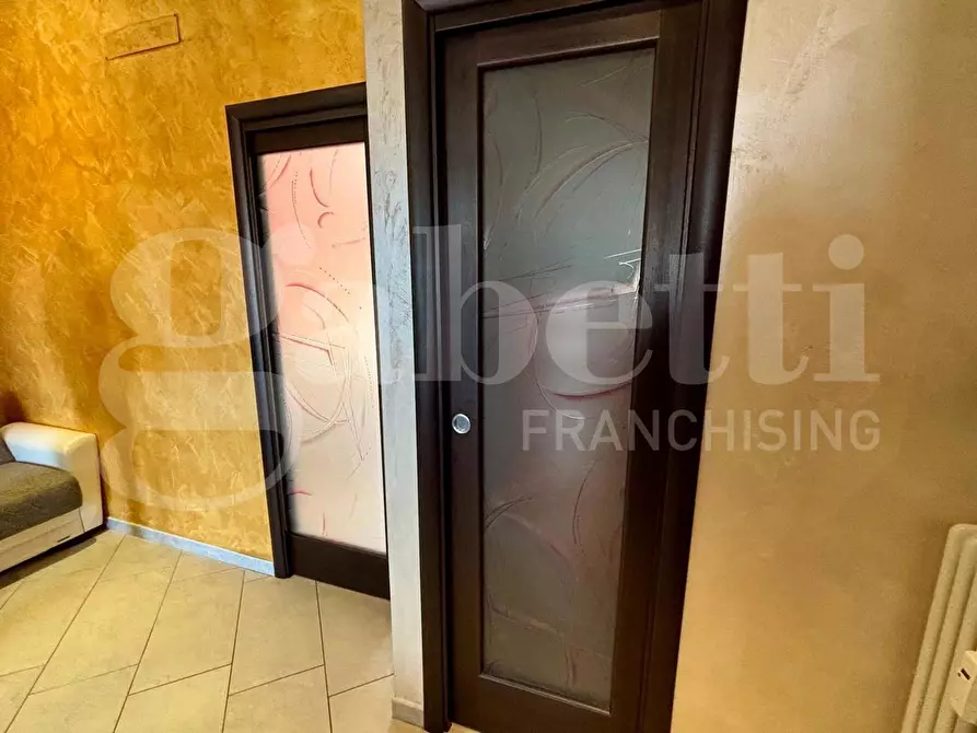 Immagine 8 di Appartamento in vendita  in Via Alba a Rivalta Di Torino